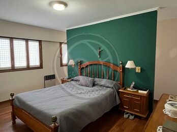 VENTA ¡IMPECABLE PROPIEDAD! ¡Múltiples posibilidades!