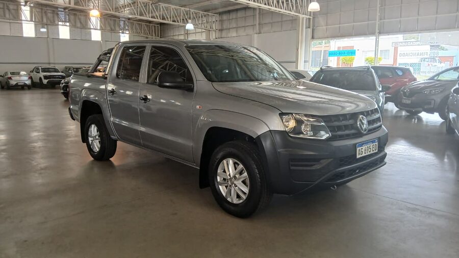 AMAROK TRENDLINE CD 2.0 TDI MT 4X4 140CV - AÑO 2024 - 61.994KM