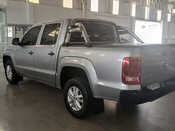 AMAROK TRENDLINE CD 2.0 TDI MT 4X4 140CV - AÑO 2024 - 61.994KM
