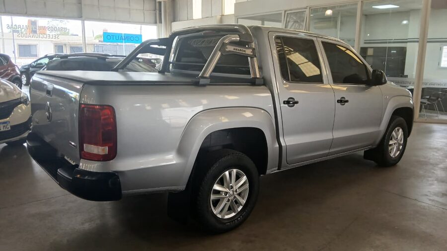 AMAROK TRENDLINE CD 2.0 TDI MT 4X4 140CV - AÑO 2024 - 61.994KM