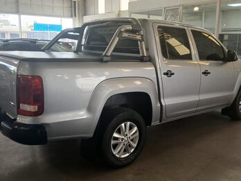 AMAROK TRENDLINE CD 2.0 TDI MT 4X4 140CV - AÑO 2024 - 61.994KM