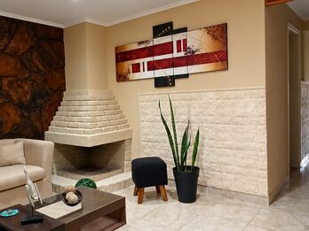 VENTA CASA 2 DORM CON COCHERA, PATIO CON PILETA Y QUINCHO - VILLA SEGUÍ Y GARRIGÓ