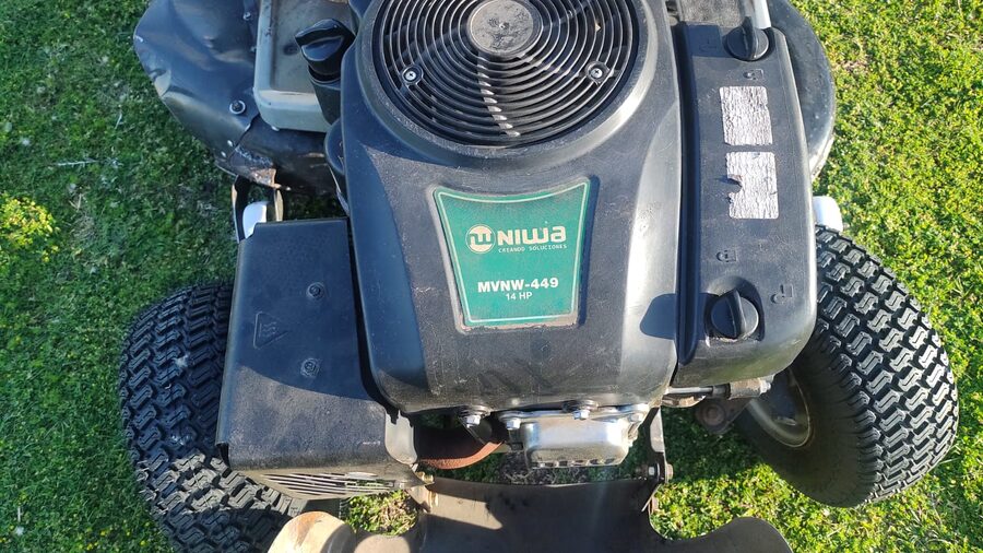 VENDO MINITRACTOR CORTACESPED