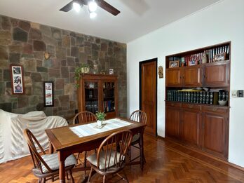 IMPORTANTE CASA EN VENTA - ALEM Y 9 DE JULIO