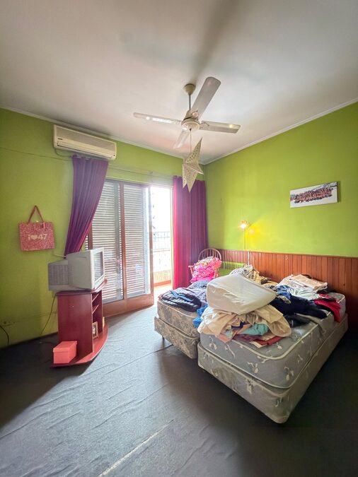 IMPORTANTE CASA EN VENTA - ALEM Y 9 DE JULIO