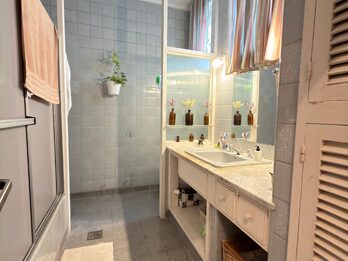 IMPORTANTE CASA EN VENTA - ALEM Y 9 DE JULIO