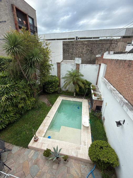 IMPORTANTE CASA EN VENTA - ALEM Y 9 DE JULIO
