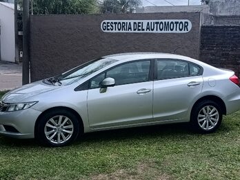 Honda Civic LSX 1.8   /   2013