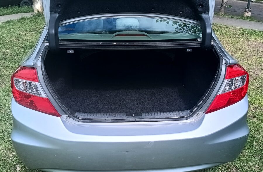 Honda Civic LSX 1.8   /   2013