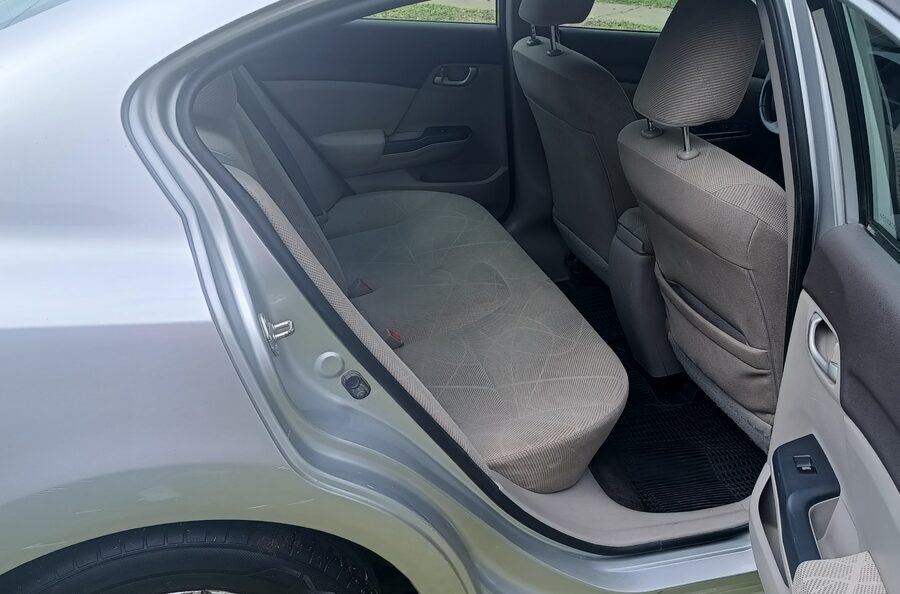 Honda Civic LSX 1.8   /   2013