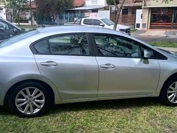 Honda Civic LSX 1.8   /   2013