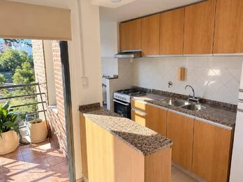 VENDO DEPARTAMENTO DE  UN DORMITORIO CON VISTA A LA PLAZA CONSTITUYENTE