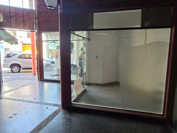 ALQUILO LOCAL COMERCIAL CENTRICO