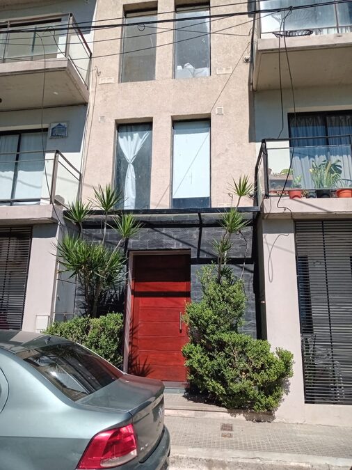 ALQUILO MODERNO  DEPARTAMENTO  EN ZONA PARQUE  DE UN DORMITORIO