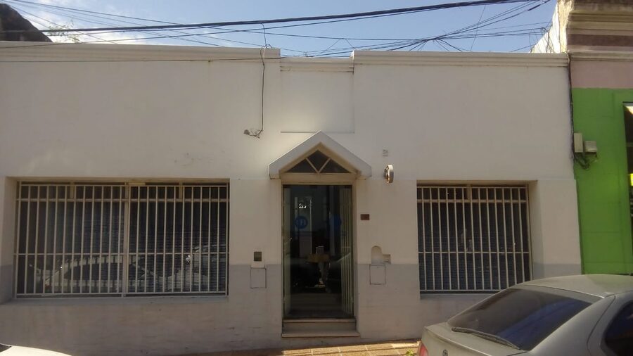ALQUILO CASA CENTRICA PARA USO COMERCIAL