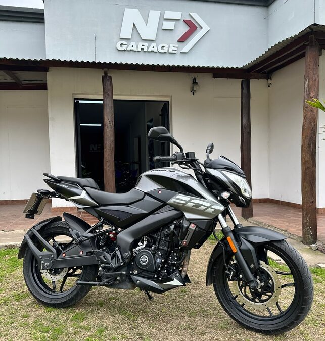 Bajaj NS 200
