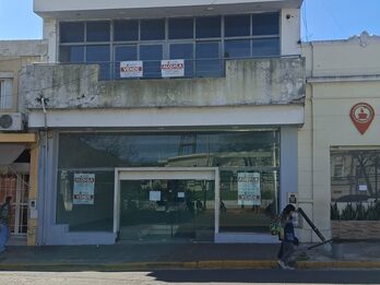 ALQUILO IMPORTANTE OFICINA CENTRICA DE 869M2