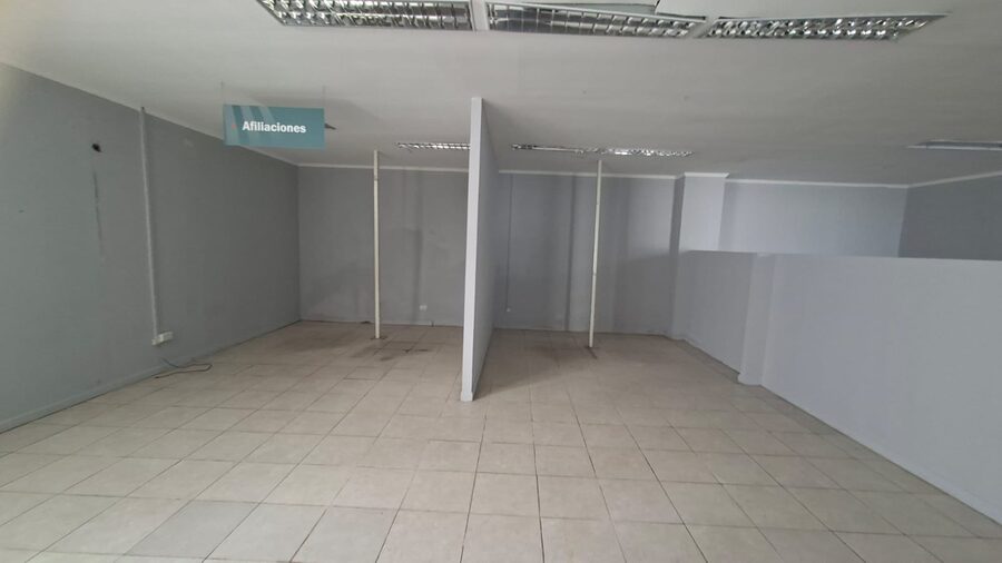 ALQUILO IMPORTANTE OFICINA CENTRICA DE 869M2