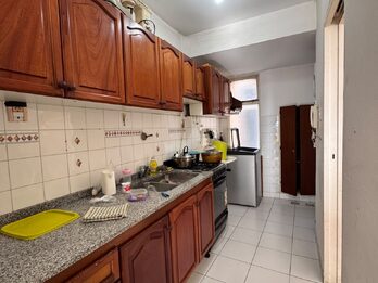 SEMIPISO VENTA CALLE URQUIZA