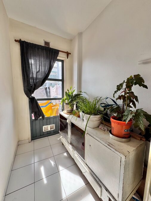SEMIPISO VENTA CALLE URQUIZA