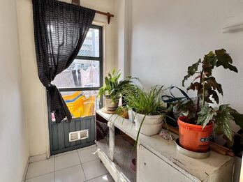SEMIPISO VENTA CALLE URQUIZA