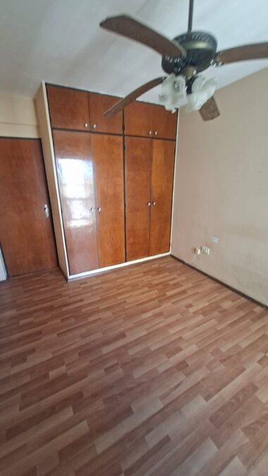 VENDO AMPLIO DPTO CENTRICO, CON EXCELENTE VISTA