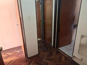 VENDO AMPLIO DPTO CENTRICO, CON EXCELENTE VISTA