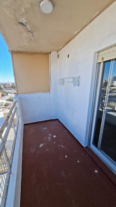 VENDO DEPARTAMENTO DE TRES DORMITORIOS A UNA CUADRA Y MEDIA DE CASA DE GOBIERNO