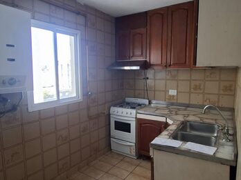 VENDO DEPARTAMENTO DE TRES DORMITORIOS A UNA CUADRA Y MEDIA DE CASA DE GOBIERNO