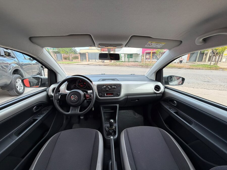 VW Up! HIGH 3ptas-2015