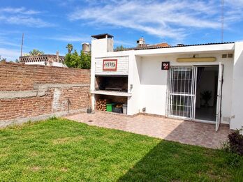 CASA INTERNA ZONA AV EJERCITO APTA CREDITO