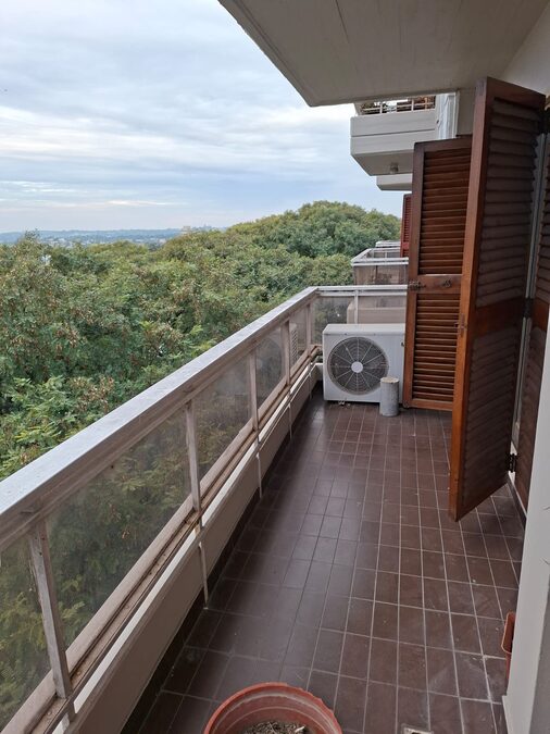 VENDO DEPARTAMENTO EN PLENO PARQUE URQUIZA CON EXCELENTE VISTA