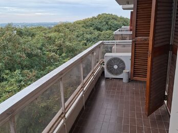 VENDO DEPARTAMENTO EN PLENO PARQUE URQUIZA CON EXCELENTE VISTA