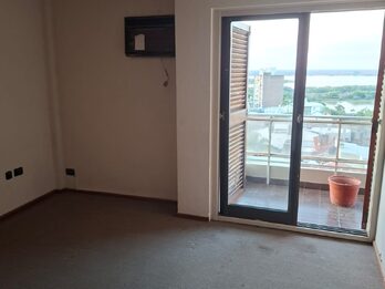 VENDO DEPARTAMENTO EN PLENO PARQUE URQUIZA CON EXCELENTE VISTA