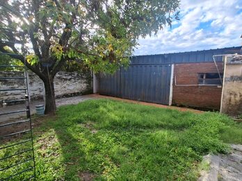 VENDO MUY LINDA CASA EN CALLE MIGUEL DAVID A UNAS CUADRAS DE ZANNI
