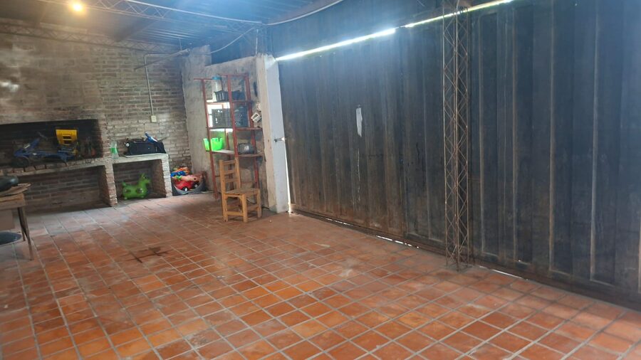 VENDO MUY LINDA CASA EN CALLE MIGUEL DAVID A UNAS CUADRAS DE ZANNI