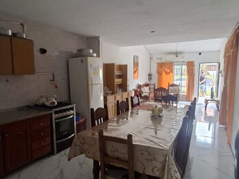 VENDO MUY LINDA CASA EN CALLE MIGUEL DAVID A UNAS CUADRAS DE ZANNI