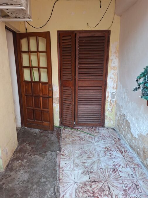 VENDO O PERMUTO CASA EN ZONA PARQUE URQUIZA