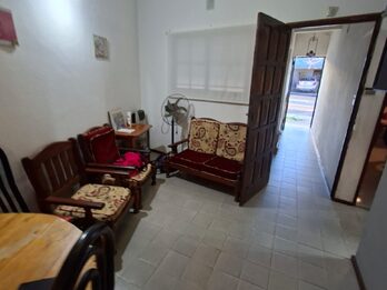 VENDO O PERMUTO CASA EN ZONA PARQUE URQUIZA