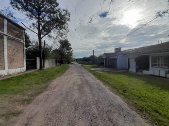VENDO TERRENO EN CALLE SANTIAGO CAVALLO DE 2500 M2