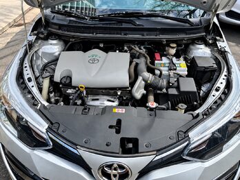 TOYOTA YARIS 1.5 XLS PACK CVT -  AÑO 2.021