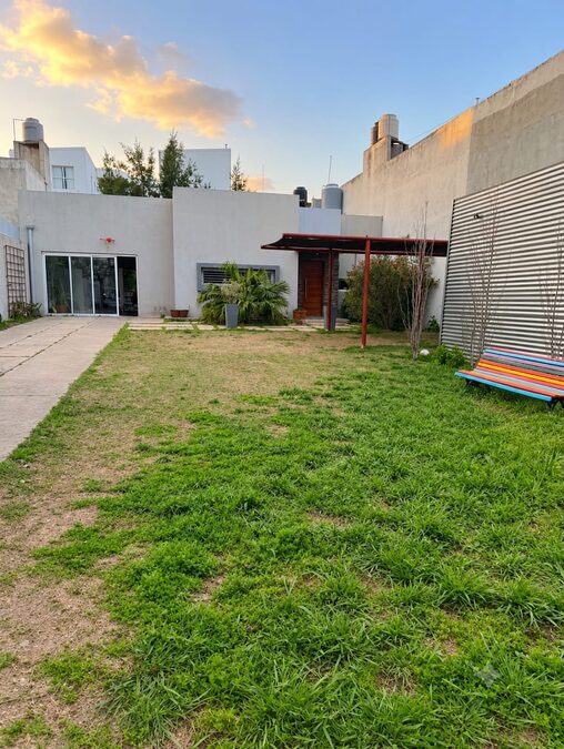 Vendo casa en Oro Verde