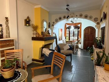 ZONA BLAS PARERA Y CRESPO - CASA 3 DORM APTA CRÉDITO HIPOTECARIO | USD 95.000
