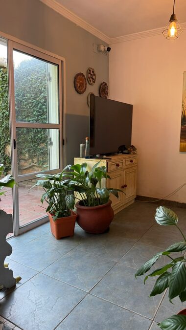 ZONA BLAS PARERA Y CRESPO - CASA 3 DORM APTA CRÉDITO HIPOTECARIO | USD 95.000
