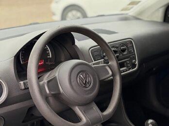 Volkswagen up move 1.0 2017