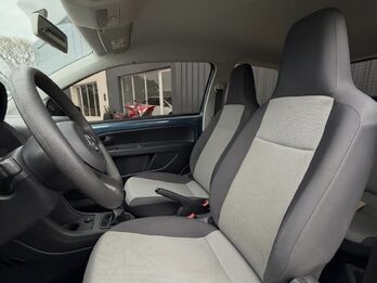 Volkswagen up move 1.0 2017