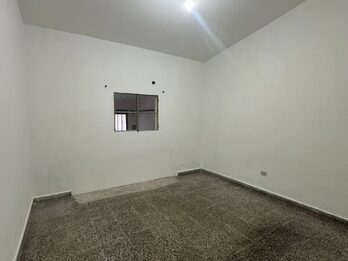 3 de Febrero 1841 | Casa dos dormitorios y patio verde
