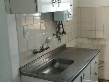 Se alquila departamento