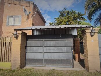 VENTA CASA QUINTA ZONA SAUCE MONTRULL