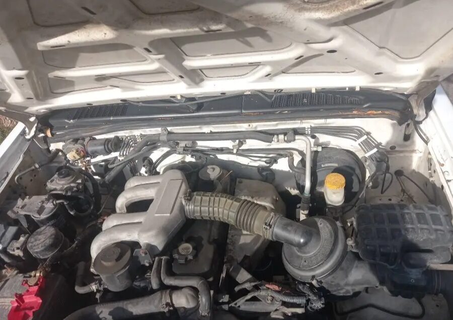 Vendo camioneta Nissan